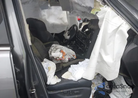 2024 Nissan Armada Sv 2Wd from USA, damaged, VIN JN8AY2AC0R9196018